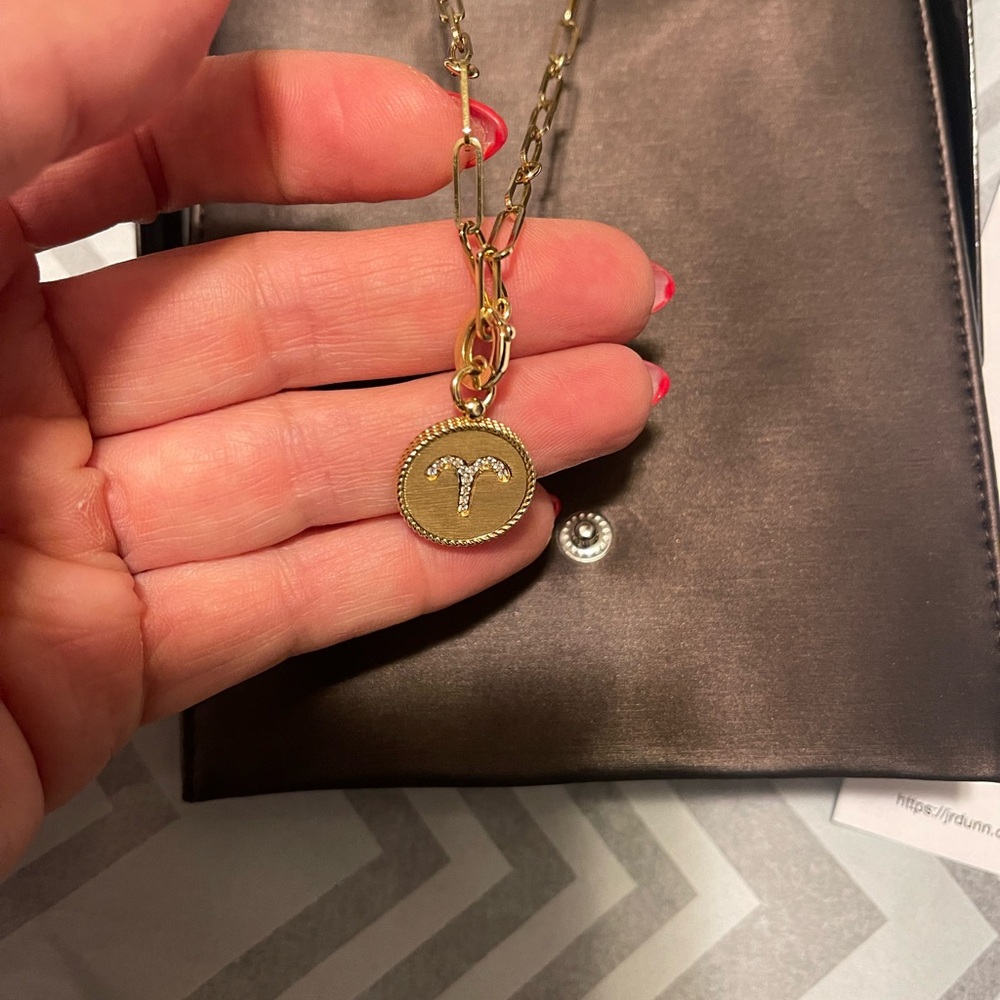Roberto Coin 18k Aries Zodiac Necklace - Picture 7 of 11